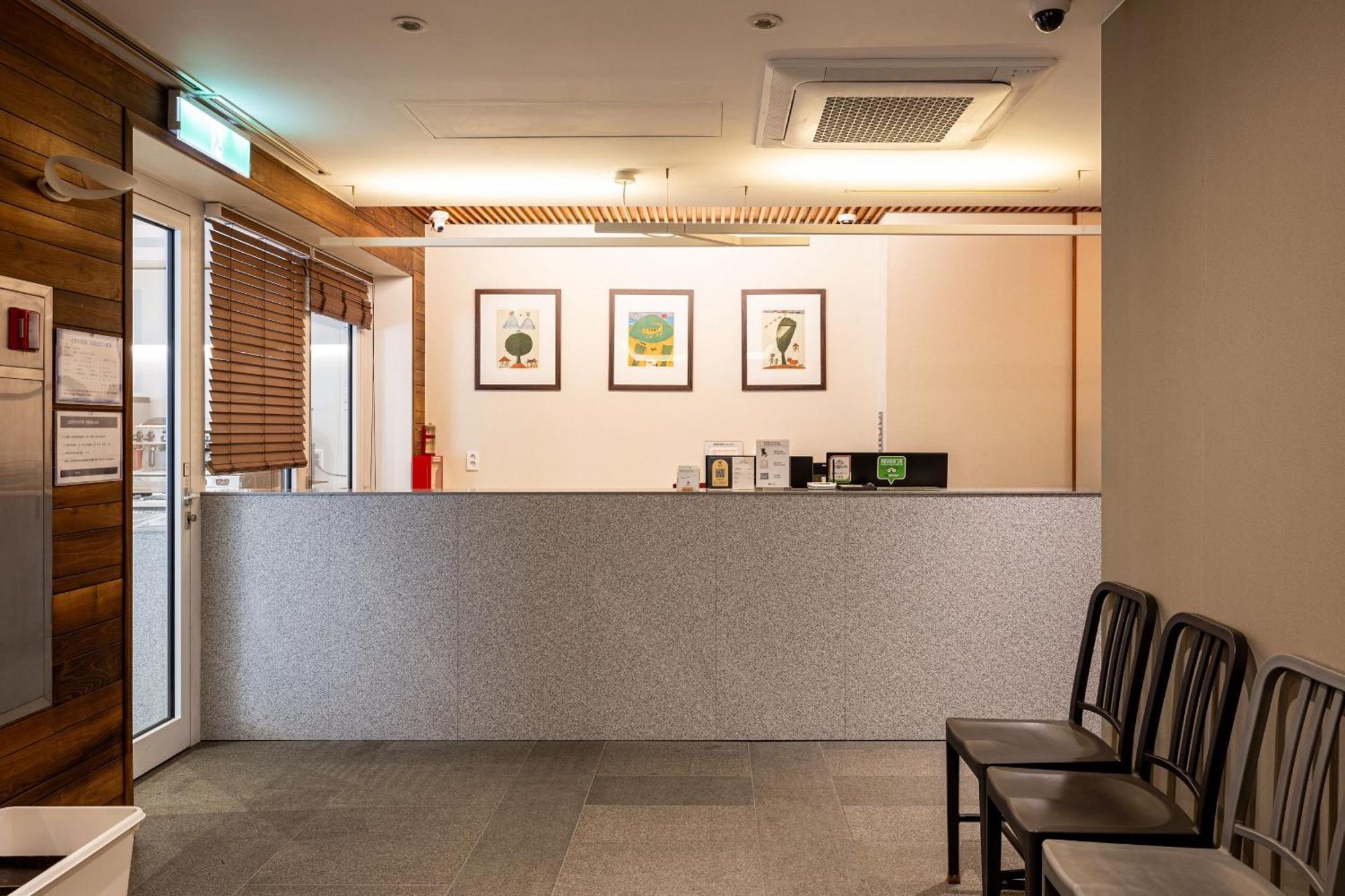 Sunbee Hotel Insadong Seoul Bagian luar foto